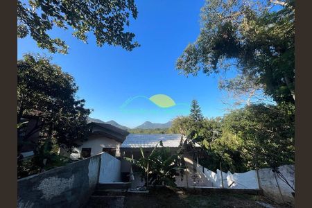 5_photo/952725c3d1.1a3be57d0f85dd4b-ATLAS-cba39355-a2bc-4ec1-9322-6830d63cedef.jpg de casa à venda com 5 quartos, 220m² em Armacao do Pântano do Sul, Florianópolis