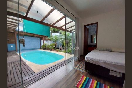 19_photo/952725c7cd.37b212974105d56c-ATLAS-88d5dead-d275-450b-a3cd-ee5f0cebae75.jpg de casa à venda com 3 quartos, 100m² em Pântano do Sul, Florianópolis