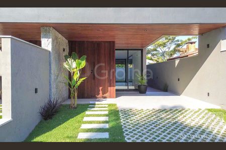 4_photo/952725c7d1.6ba4ef9df26df2e3-ATLAS-2305b148-1e12-4643-b71a-bedf063f9410.jpg de casa à venda com 3 quartos, 165m² em Pântano do Sul, Florianópolis