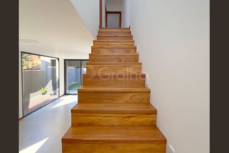 10_photo/952725c7d1.6ba4ef9df26df2e3-ATLAS-67bfa32c-ef9f-4ba0-b662-5df6cd47580b.jpg de casa à venda com 3 quartos, 165m² em Pântano do Sul, Florianópolis