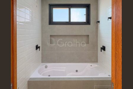 16_photo/952725c7d1.6ba4ef9df26df2e3-ATLAS-962d258e-79a4-4c2f-bd90-dacd448c1e36.jpg de casa à venda com 3 quartos, 165m² em Pântano do Sul, Florianópolis