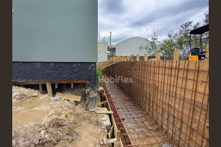 2_photo/952725c7d1.c5e9444e32c0e2a0-ATLAS-13e6bc09-ca84-4e40-a577-088ca2b3b3dd.jpg de casa à venda com 3 quartos, 148m² em Pântano do Sul, Florianópolis