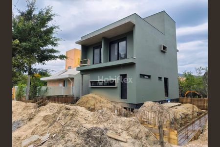 2_photo/952725c7d1.c5e9444e32c0e2a0-ATLAS-9b7ee2f5-6279-4191-a80f-ea355828e0d7.jpg de casa à venda com 3 quartos, 148m² em Pântano do Sul, Florianópolis