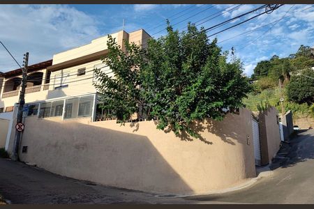 4_photo/952725cdc1.1ec89c7cbdfc8b9a-ATLAS-247098d0-352a-451c-8812-c8f0a065c99a.jpg de casa à venda com 3 quartos, 150m² em Pântano do Sul, Florianópolis