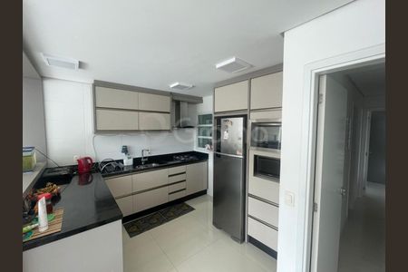 4_photo/952725ce0f.79e4d1843c231968-ATLAS-847fbd7d-e092-4f2d-97ae-a02a25862f42.jpg de apartamento à venda com 3 quartos, 153m² em Pântano do Sul, Florianópolis