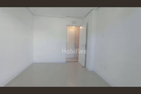 2_photo/952725ce1f.2ef5b28faa670ef3-ATLAS-10d3c109-e5a1-4da0-8e5b-6eecc2c1942a.jpg de apartamento à venda com 3 quartos, 76m² em Pântano do Sul, Florianópolis