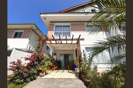 7_photo/952725ced9.ad2cee766f91286f-ATLAS-2d17c006-159d-4a8d-90a0-c167423fd9e2.jpg de casa à venda com 4 quartos, 166m² em Pântano do Sul, Florianópolis