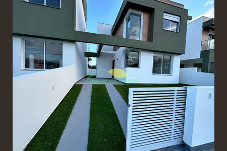 11_photo/952725cedf.e98ed2530eefd725-ATLAS-7699e434-e517-444e-8c4d-a044c75194aa.jpg de casa à venda com 3 quartos, 131m² em Pântano do Sul, Florianópolis