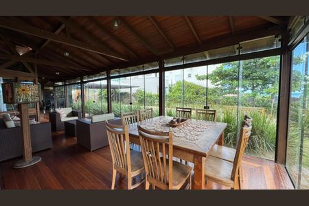 18_photo/952725cfdf.345b129eec441619-ATLAS-2c6c90e7-3b2c-4ba4-914f-12e4fca2e689.jpg de casa à venda com 5 quartos, 300m² em Pântano do Sul, Florianópolis