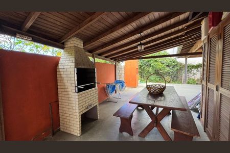 10_photo/952725cfdf.345b129eec441619-ATLAS-5178c966-55c8-4836-b7f6-20ecd12dfcfa.jpg de casa à venda com 5 quartos, 300m² em Pântano do Sul, Florianópolis