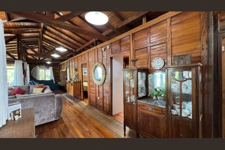 29_photo/952725cfdf.345b129eec441619-ATLAS-da78adf5-ebd5-43fa-97c2-e920a6624c0d.jpg de casa à venda com 5 quartos, 300m² em Pântano do Sul, Florianópolis