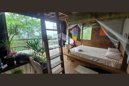 5_photo/952725dbfb.ceff8192393c33de-ATLAS-7ceb38f5-5d58-49c8-b36d-3fdf0c184b80.jpg de casa à venda com 1 quarto, 100m² em Pântano do Sul, Florianópolis