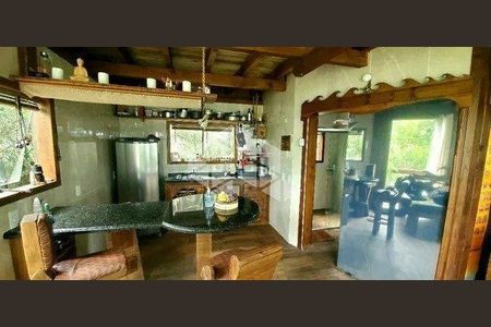 6_photo/952725dbfb.ceff8192393c33de-ATLAS-e44c5e92-958d-4e70-8c03-13c938bd076b.jpg de casa à venda com 1 quarto, 100m² em Pântano do Sul, Florianópolis