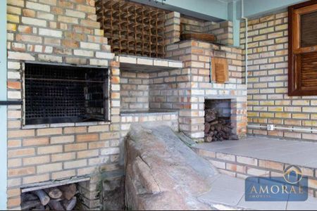 9_photo/952725df0f.ae3b18c23d5eb7a5-ATLAS-e13b1799-8623-45c7-9d92-32387ed9e0fb.jpg de casa à venda com 4 quartos, 280m² em Praia Acores, Florianópolis