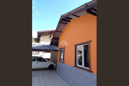 4_photo/952728a82b.134b7fe6dfe3da0c-ATLAS-7036f3ee-0f26-40fa-82d3-c0e1e0bbfb1e.jpg de casa à venda com 2 quartos, 120m² em Caieira, Florianópolis