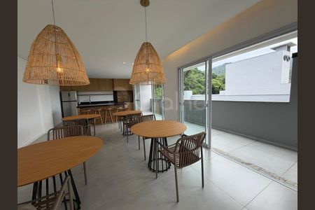 25_photo/952728a87d.9663220139b0b4e5-ATLAS-e84c5de5-4f27-4e1e-bf2e-da7fe940bce3.jpg de apartamento à venda com 2 quartos, 69m² em Caeira Da Barra Do Sul, Florianópolis