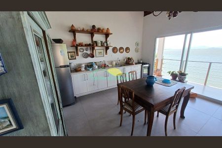 3_photo/95272f8bfb.ec36ffd311256eb6-ATLAS-2a80fffb-ef9c-4de6-8b75-e4be107d90fe.jpg de casa à venda com 4 quartos, 180m² em Ribeirão da Ilha, Florianópolis