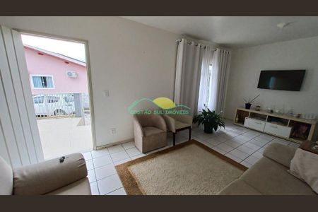 10_photo/95272f8e81.16d32802d67766b1-ATLAS-d7a17bd4-10d3-4978-99b6-e25b3fe3d342.jpg de casa à venda com 3 quartos, 190m² em Ribeirão da Ilha, Florianópolis