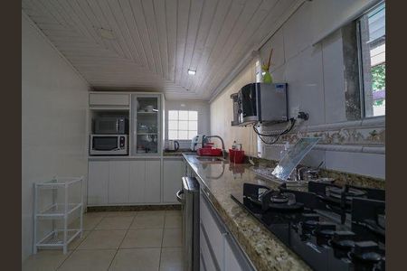 5_photo/95272f8e81.1b043f24ce6f9f2c-ATLAS-1db86780-83ad-40e5-8fc1-691dff3b0ea1.jpg de casa para alugar com 4 quartos, 180m² em Ribeirão da Ilha, Florianópolis