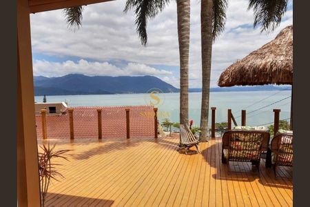 2_photo/95272f8ebd.59abdc00308a7dc6-ATLAS-960d45fe-d714-48df-bf94-404a1cf9a4b4.jpg de casa à venda com 3 quartos, 220m² em Costeira do Ribeirão, Florianópolis