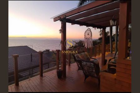 6_photo/95272f8ebd.59abdc00308a7dc6-ATLAS-d56ecd41-281f-40bd-85bc-abbc80da8d2a.jpg de casa à venda com 3 quartos, 220m² em Costeira do Ribeirão, Florianópolis