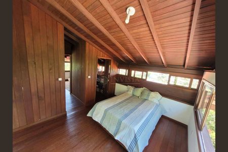 4_photo/95272f9aeb.dc36aeed31212030-ATLAS-1f19b722-1a15-4c27-9e0d-c8bf4b30ca75.jpg de casa à venda com 3 quartos, 210m² em Ribeirão da Ilha, Florianópolis