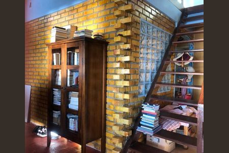 13_photo/95272f9e07.e5e39f347327fa9a-ATLAS-388ff9b7-3a33-4aa9-a1a8-b094d2503f37.jpg de casa à venda com 2 quartos, 150m² em Ribeirão da Ilha, Florianópolis