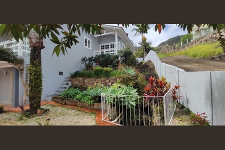 4_photo/95272ff5f5.0e37521adf69bf25-ATLAS-5d877acc-c2c9-4f16-b645-0d4be3c2fc74.jpg de casa à venda com 3 quartos, 260m² em Ribeirão da Ilha, Florianópolis