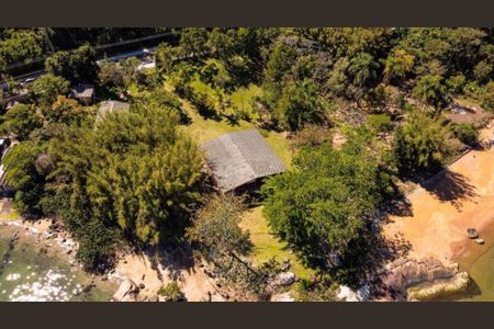 10_photo/95272ffe25.4c396dc7b8f6609a-ATLAS-5c70aedd-397b-4b02-8a44-ca4e426a1d28.jpg de casa à venda com 3 quartos, 360m² em Ribeirão da Ilha, Florianópolis