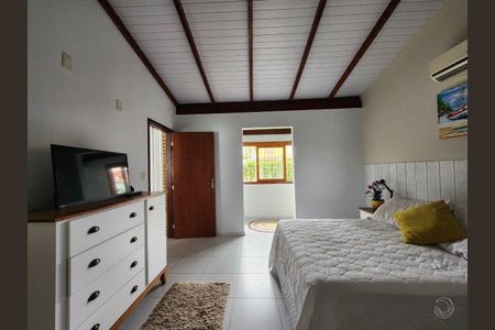 16_photo/952730810d.014d739fb69e46b1-ATLAS-e7f978e0-373b-4513-ad57-234e182f7ca6.jpg de casa à venda com 4 quartos, 234m² em Tapera, Florianópolis