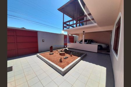 2_photo/9527308183.a58488537ede3312-ATLAS-e18ff411-768d-461c-a570-aa743e67e96e.jpg de casa à venda com 3 quartos, 200m² em Tapera, Florianópolis