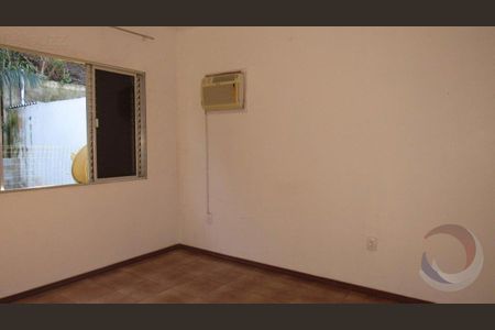 4_photo/9527309b2d.07fb07773285f6be-ATLAS-a1431996-4c82-4537-b9cb-1a1c5a0f2de6.jpg de casa à venda com 6 quartos, 192m² em Tapera, Florianópolis