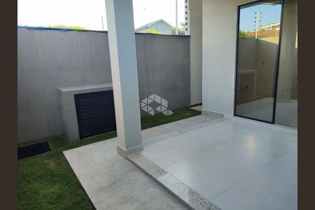 11_photo/9527360ddb.e100dba37721dde7-ATLAS-cf04889f-1ebf-472e-8906-69288fd21e11.jpg de casa à venda com 3 quartos, 90m² em Centro, São José