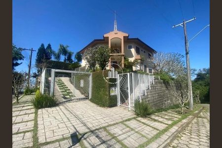 11_photo/9527360ea9.02f29140979457be-ATLAS-46f758b1-baf7-4cf4-88c1-e9fe111e68f1.jpg de casa à venda com 3 quartos, 300m² em Centro, São José