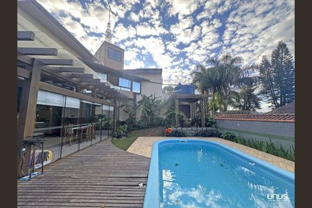 9_photo/9527360eaf.68fea5cf95d25830-ATLAS-3c205f27-eaf1-4d3b-8e97-37cd2d10cc2f.jpg de casa à venda com 3 quartos, 300m² em Centro, São José