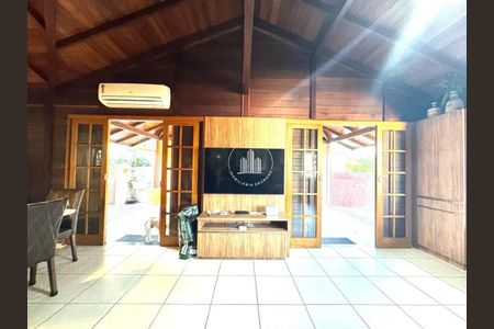 9_photo/952736117d.f7b46fd9919be053-ATLAS-6f7ecd19-8e93-4df5-98d3-81890b99ed09.jpg de casa à venda com 3 quartos, 230m² em Centro, São José