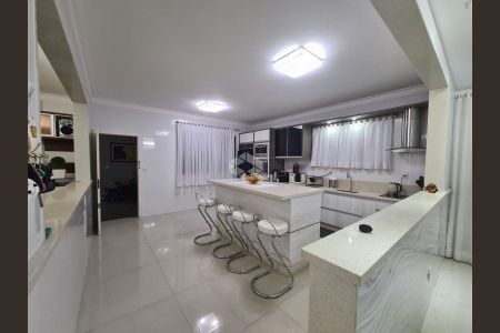 7_photo/95273628d5.f57be48fad3c3dec-ATLAS-a50ccb86-314c-4632-9baf-8a7e6d88844b.jpg de casa à venda com 3 quartos, 325m² em Campinas, São José