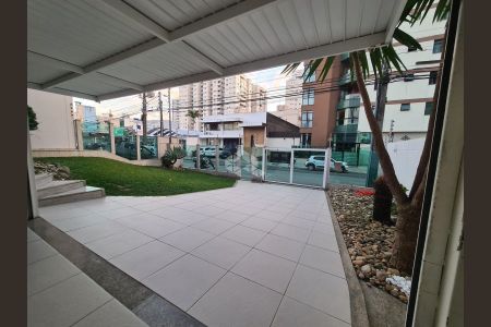 50_photo/95273628d5.f57be48fad3c3dec-ATLAS-e48b4ef7-ac81-4aeb-8bd7-e13cc7f5f1be.jpg de casa à venda com 3 quartos, 325m² em Campinas, São José