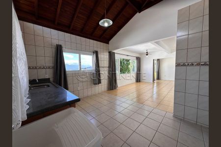 19_photo/9527362cd3.201e42ffab0c16fd-ATLAS-976a9499-1ebb-4ae7-8432-97961bf3ba4e.jpg de casa à venda com 2 quartos, 120m² em Capoeiras, Florianópolis