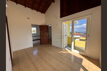 35_photo/9527362cd3.201e42ffab0c16fd-ATLAS-dc5816a4-2511-44f1-8ffb-3db2122cb3ed.jpg de casa à venda com 2 quartos, 120m² em Capoeiras, Florianópolis