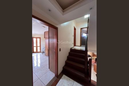 11_photo/9527362d37.6d966f5fb5582f4e-ATLAS-b190790b-d22b-4e39-a559-048a897eb8e9.jpg de casa à venda com 4 quartos, 294m² em Capoeiras, Florianópolis