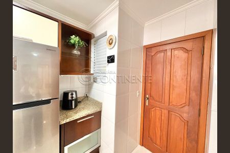 16_photo/95273795b1.d505c9d9834fda44-ATLAS-7f52b882-2d2b-4168-b99d-771ea2659a61.jpg de apartamento à venda com 3 quartos, 115m² em Coqueiros, Florianópolis
