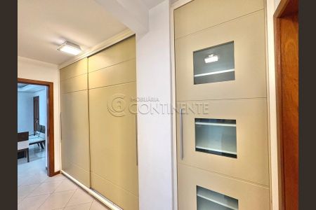 27_photo/95273795b1.d505c9d9834fda44-ATLAS-fe489628-d92e-4acd-ba84-c22c3b294f49.jpg de apartamento à venda com 3 quartos, 115m² em Coqueiros, Florianópolis