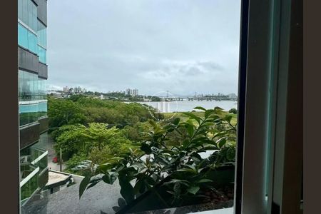 29_photo/95273796c5.3fceba1ea2e74397-ATLAS-5a56dde8-7cb1-43c1-b8a2-67bf3e0cd2d0.jpg de apartamento à venda com 3 quartos, 317m² em Coqueiros, Florianópolis