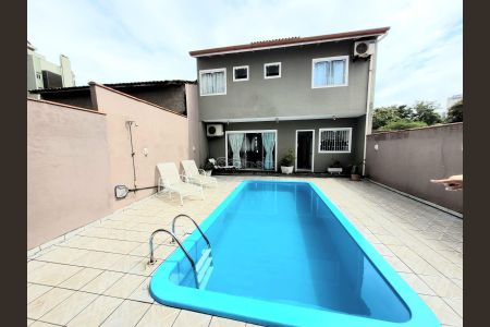 5_photo/95273796eb.445c0bca81181d7a-ATLAS-ef09d4ba-4d6d-4f2f-8a87-290ebbcf672d.jpg de casa à venda com 3 quartos, 125m² em Coqueiros, Florianópolis