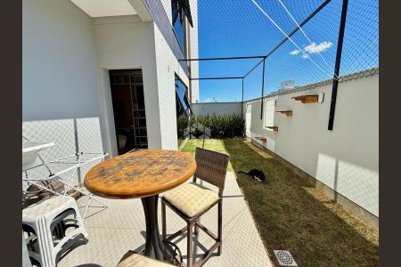 17_photo/95273797bf.aca5b26f5cda72b0-ATLAS-e036a4f1-b663-4002-8410-d9b5b28b12b2.jpg de apartamento à venda com 1 quarto, 70m² em Coqueiros, Florianópolis