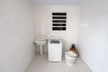 8_photo/95273797dd.07f29284d16cc936-ATLAS-5a58c8d1-cd2f-42ac-b11e-f889a7c2ae0d.jpg de casa à venda com 4 quartos, 208m² em Coqueiros, Florianópolis