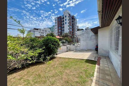 10_photo/95273797dd.07f29284d16cc936-ATLAS-7bd68b94-ded5-45d2-8e3c-eac34a5ddbd8.jpg de casa à venda com 4 quartos, 208m² em Coqueiros, Florianópolis