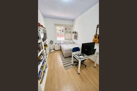 7_photo/95273797dd.07f29284d16cc936-ATLAS-abc8b517-9a2a-420a-9f7e-1b6b74bc88bb.jpg de casa à venda com 4 quartos, 208m² em Coqueiros, Florianópolis