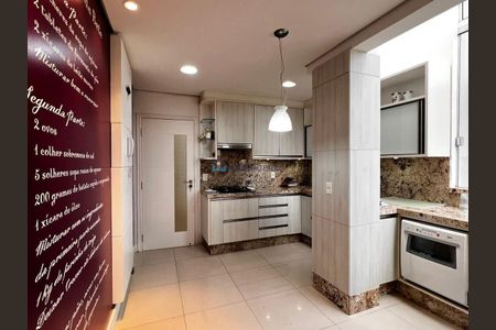 4_photo/95273797e7.48f09ed044dffe85-ATLAS-e674b227-e77d-4d63-9a0e-b7158ea92e6f.jpg de apartamento à venda com 3 quartos, 219m² em Coqueiros, Florianópolis